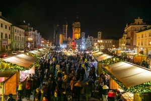 Vanocni-trhy-v-Hradci-Kralove-2025-000009