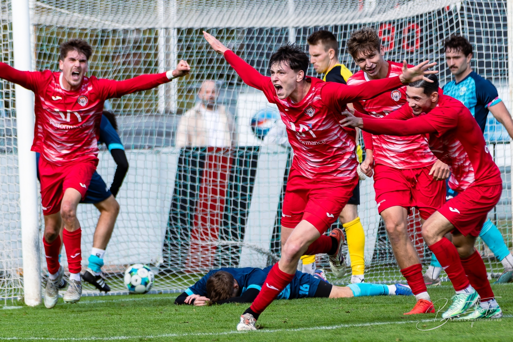 Chrudim slaví výhru 2:1 nad Horními Ředicemi. Bažout rozhodl v páté minutě nastavení